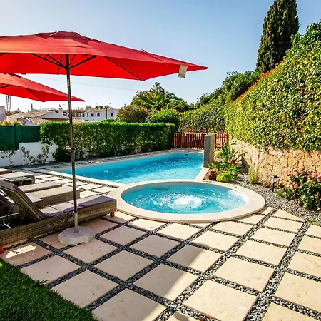 Lotus 2, ヴィラ アルブフェイラ