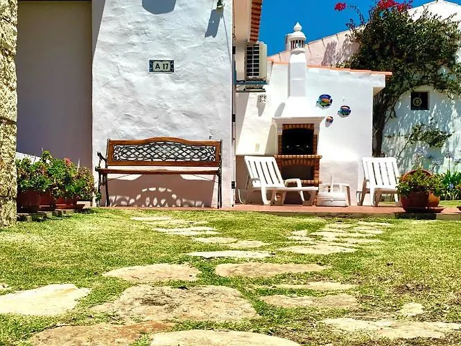 Lotus 2, Villa Albufeira